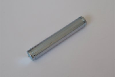 Sworzeń stopki centralnej 14x84mm, ocynk, Jawa 1946----
