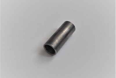 Rurka łączenia bloku silnika 28x11x 8,6mm, Jawa, CZ