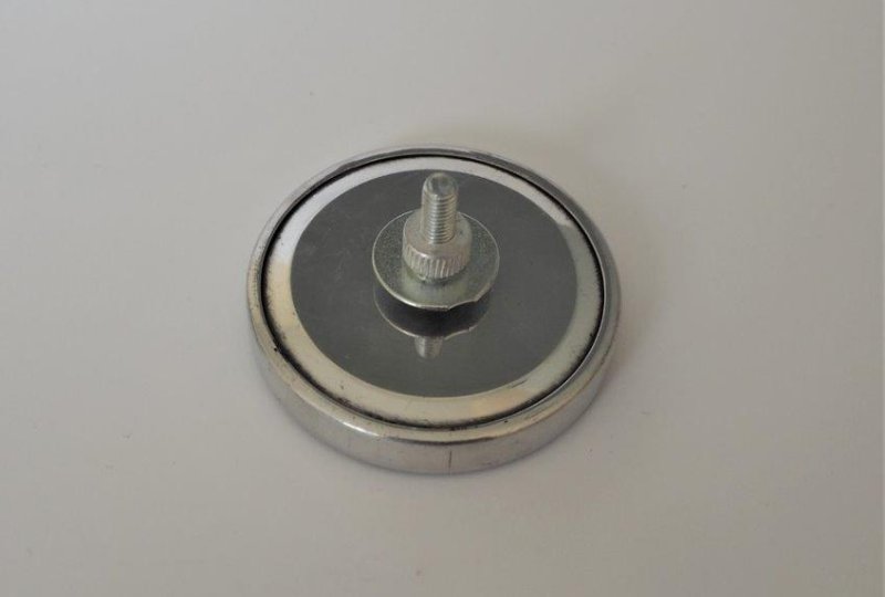 Odblask czerwony ze śrubką i aluminiową rameczką, 54mm, plastik, Jawa-photo2