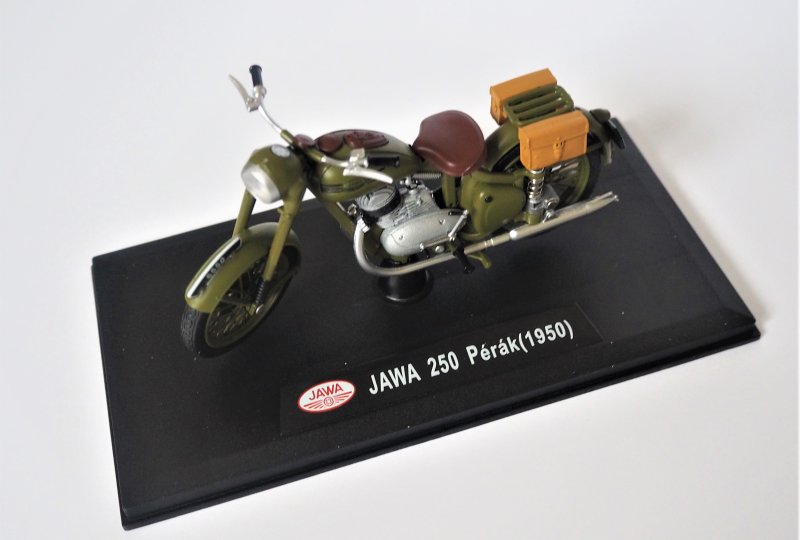 Model motocykla Jawa 250 Perak, zielony wojskowy kolor-photo3