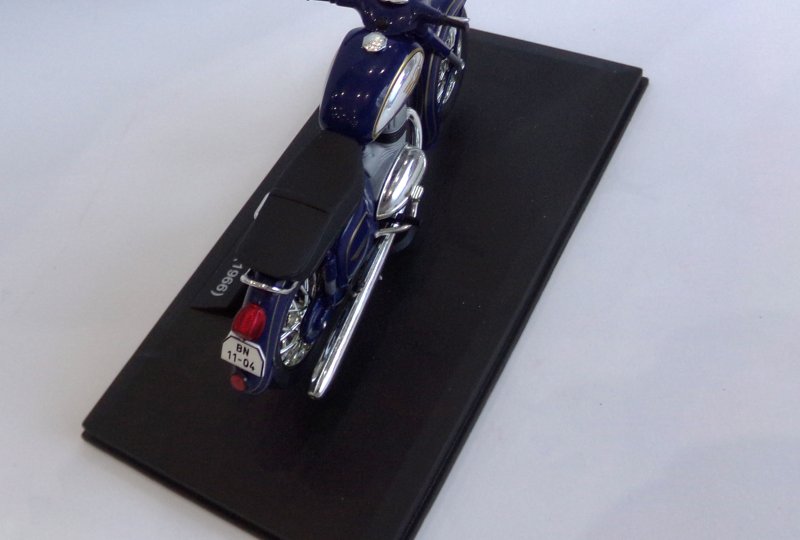 Model motocykla Jawa 350 Panelka-photo4