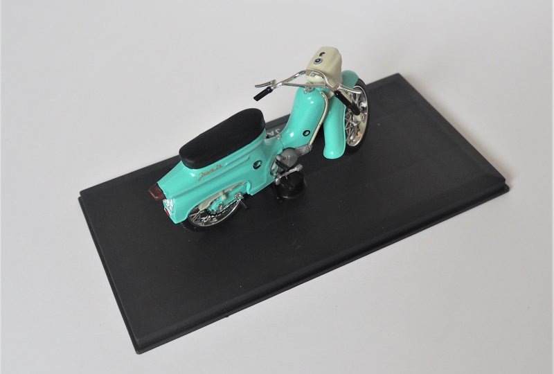 Model motocykla Jawa 50 typ 21 (kolor morski)-photo2