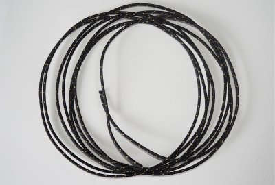 Kabel elektryczny w oplocie klejonym 1,5 mm, czarny z zółtymi prążkami, 1m, Jawa, CZ