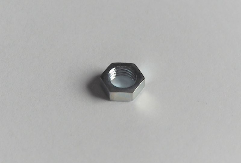Nakrętka śruby regulacyjnej gaźnika, M6x0,75mm, ocynk, Jawa, CZ-photo1