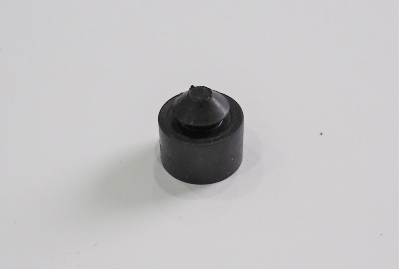 Guma pod podstawę siedzenia, wysokość 7 mm, średnica 15 mm, Jawa 50-photo1