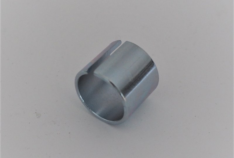 Tuleja ośki przedniego zawieszenia 15x18x15 mm, Jawa, CZ-photo1