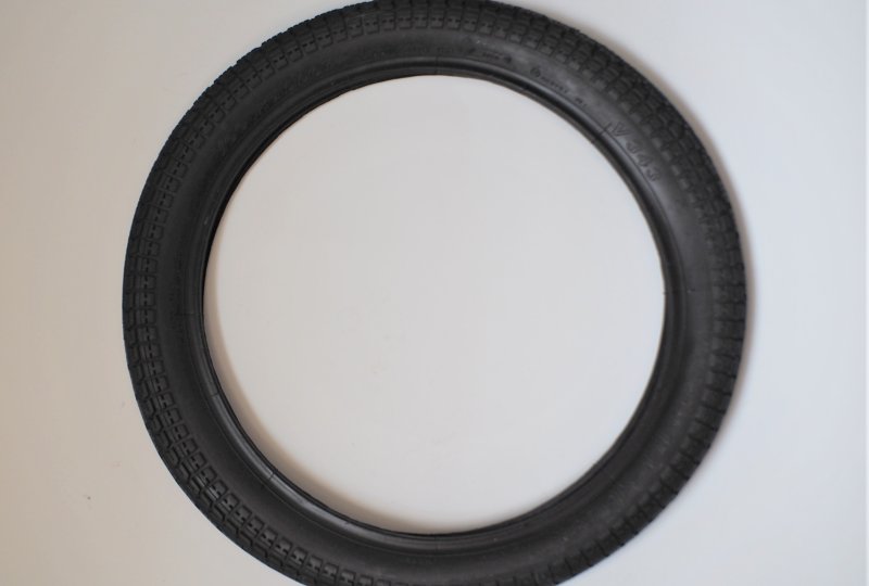 Opona 2.25/16 Vee Rubber VRM 343-photo1