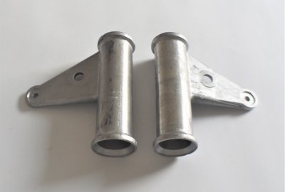 Uchwyty przedniej lampy, prawy, lewy, aluminium, CZ 471/472