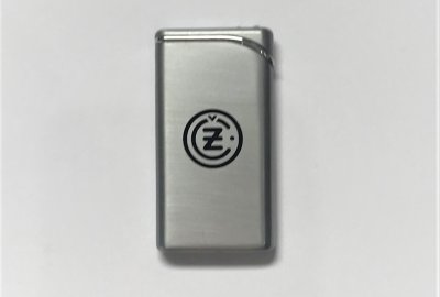 Zapalniczka z logo CZ