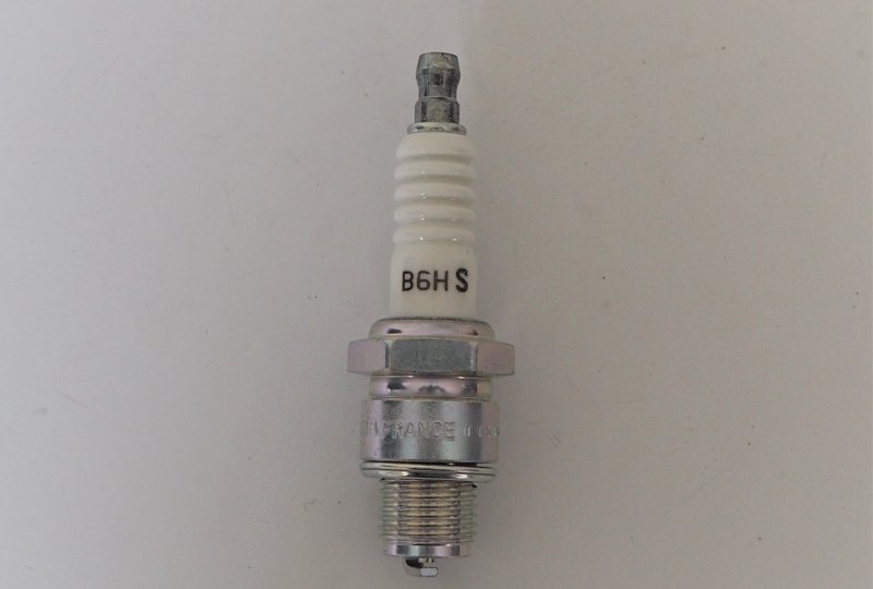 Świeca zapłonowa NGK B6HS, Jawa, CZ-photo1