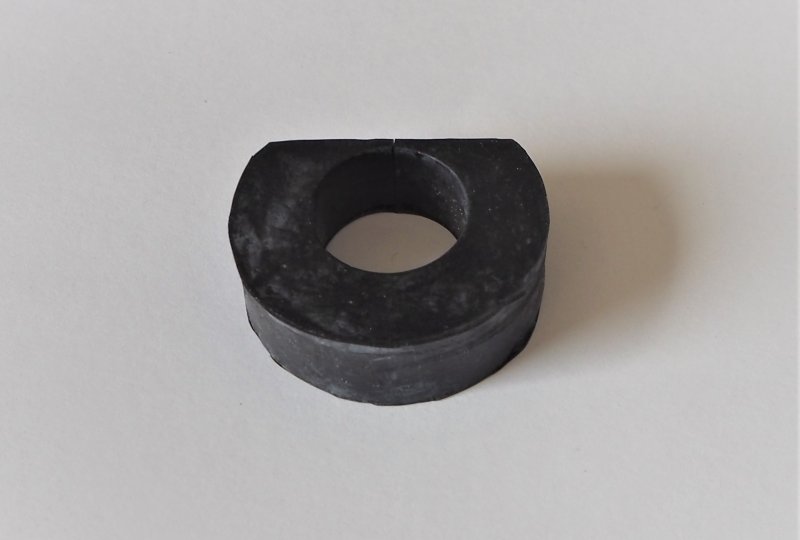 Guma pod zbiornik paliwa, Jawa 638-639-photo2