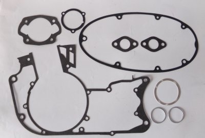 Komplet uszczelek silnika  CZ 175 typ 450/470
