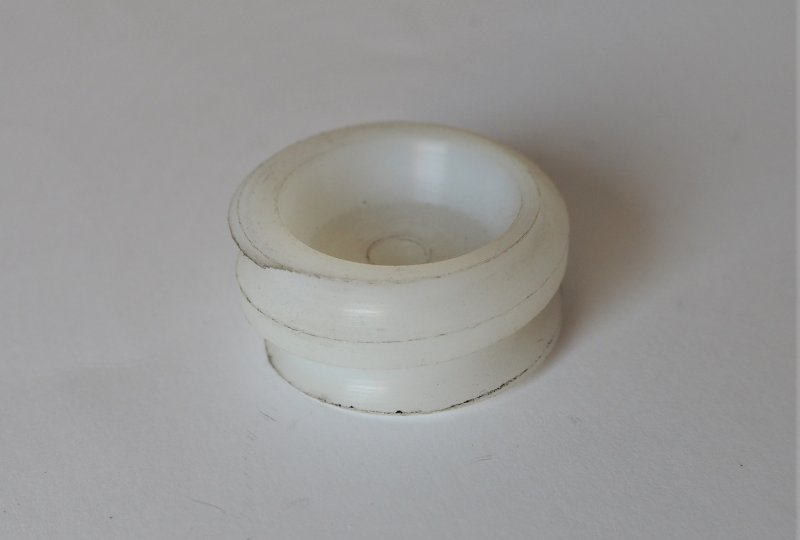 Uchwyt sprężyny, plastik, Velorex 250/350-photo3
