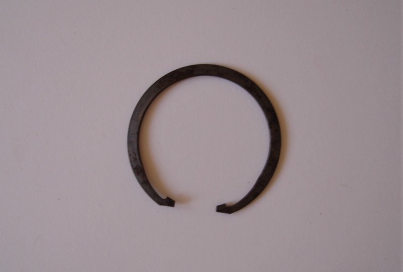 Zabezpieczenie łożyska skrzyni biegów  6303 - 47x1,25mm,  Jawa-photo1
