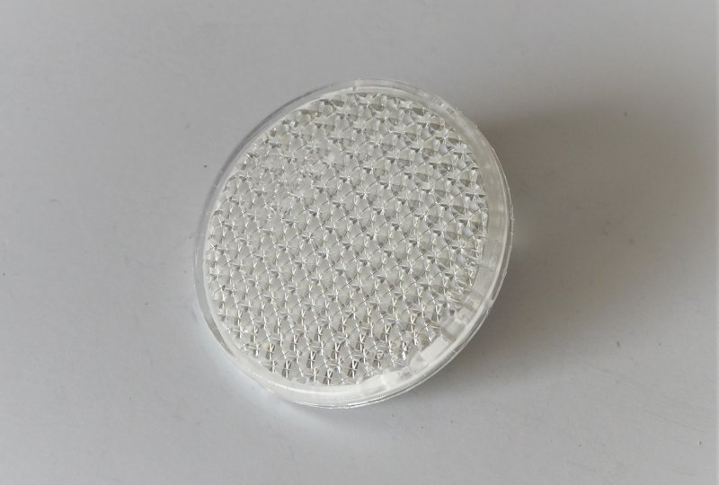 Odblask biały ze śrubką 62mm, plastik, Jawa-photo1