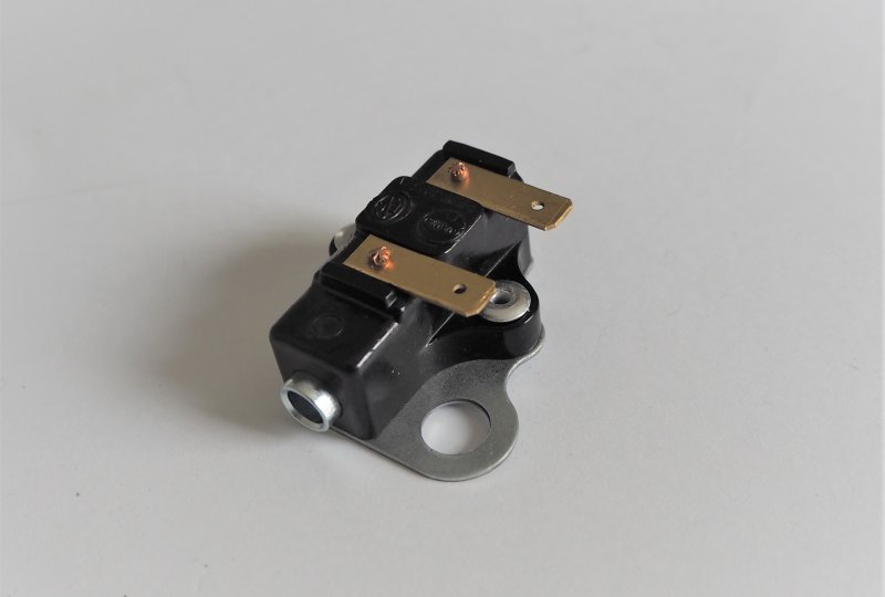 Automat STOP, tylny, z uchwytem, 24V 2,5A, Jawa 634-640-photo1