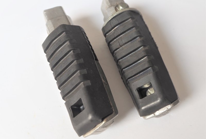 Stopki przednie, para, oryginał, Jawa 250/593 Vodnik-photo3