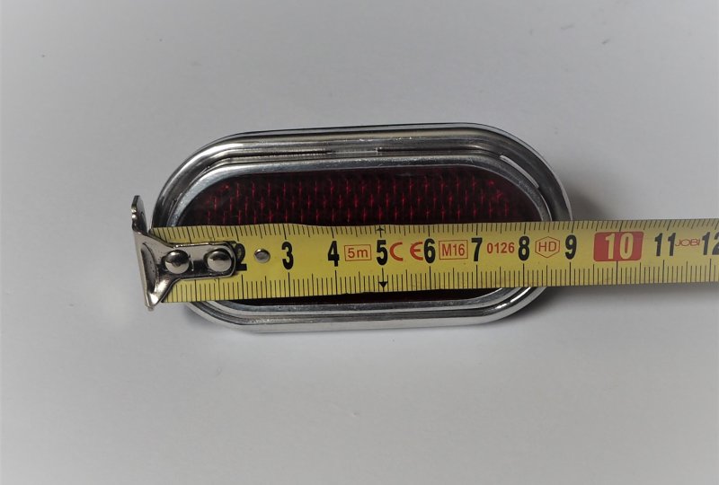 Odblask czerwony, owalny, aluminiowa ramka, ze śrubkami, plastik, Jawa, CZ-photo4
