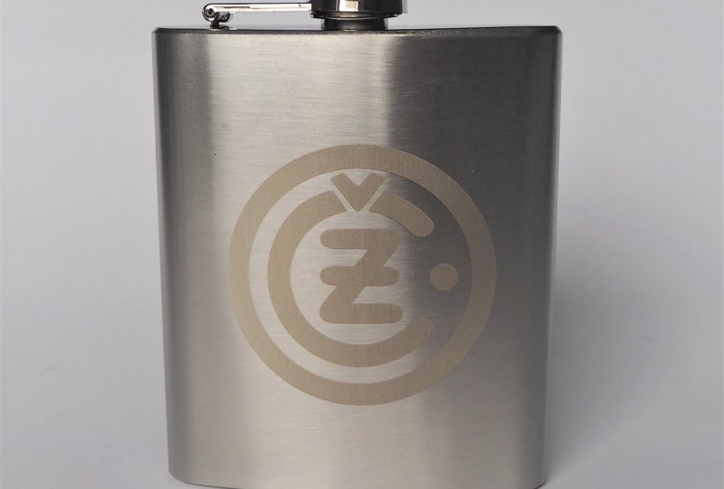 Piersiówka, 200 ml, stal nierdzewna, logo CZ-photo1