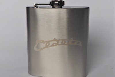 Piersiówka, 200 ml, stal nierdzewna, logo Cezeta