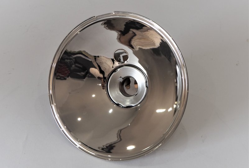 Odblask przedniej lampy z objemką żarówki, CZ 125/150-photo1