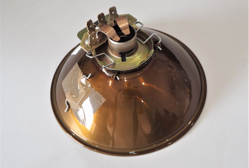 Odblask przedniej lampy z objemką żarówki, CZ 125/150-photo2