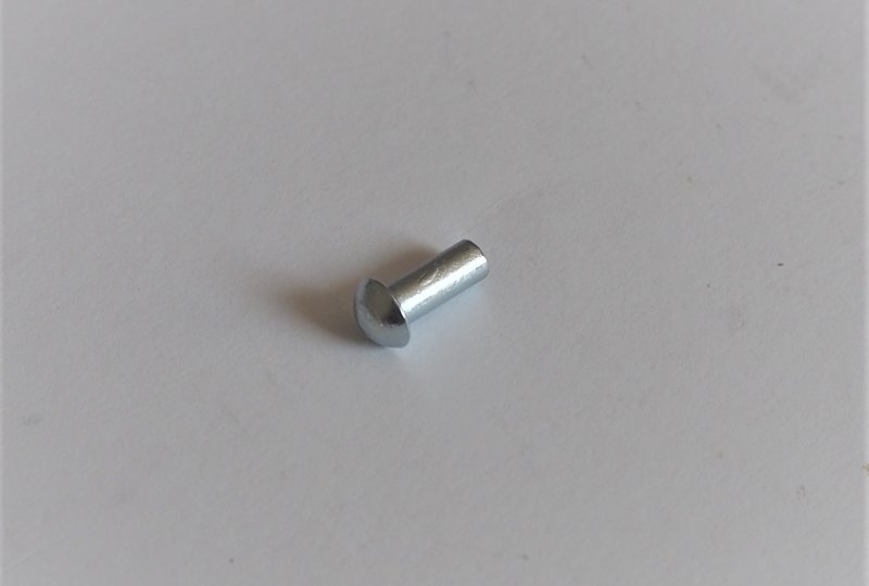 Nit zębatki tylnej łańcucha, 4x10 mm, ocynk, Jawa 50 typ 05/20/21/23-photo1