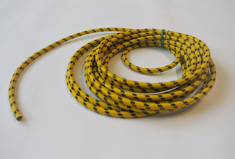 Kabel wysokiego napięcia, żółty z czarnymi prążkami, 1m, Jawa, CZ-photo1