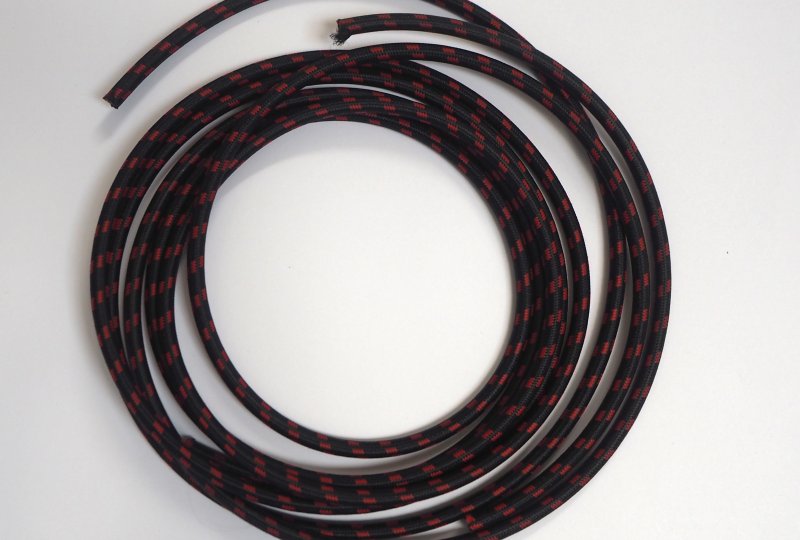 Kabel wysokiego napięcia, czarny z czerwonymi prążkami, 1m, Jawa, CZ-photo1