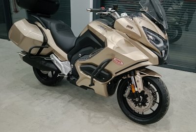 JD 750 K Touring by JAWA ZŁOTY - 2026