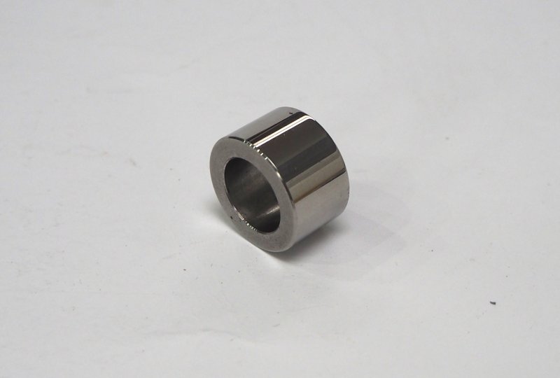 Tulejka dystansowa ośki kola, 22x13x14 mm, nierdzewna/polerowana, Jawa-photo1