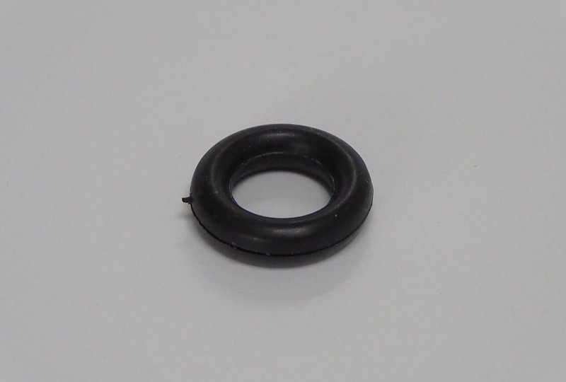 Gumowa przelotka kabli na osłonę, 30x17x8mm, Jawa 550/555-photo1