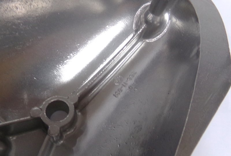 Pokrywa silnika prawa, polerowana chemiczne, oryginał, CZ 125-175-photo6