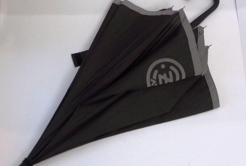 Parasol, czarny, z logo CZ-photo2