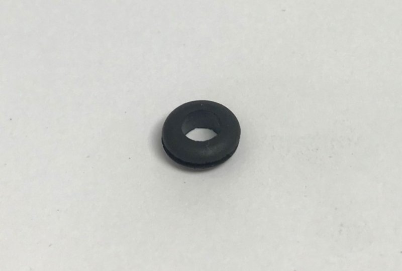 Gumowa przelotka, 11x8x5,5 mm, Jawa, CZ-photo1