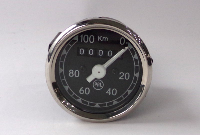 Licznik 0-100 km/h, cyferblat czarno-biały, PAL, CZ 125/150, CZ 501-photo1