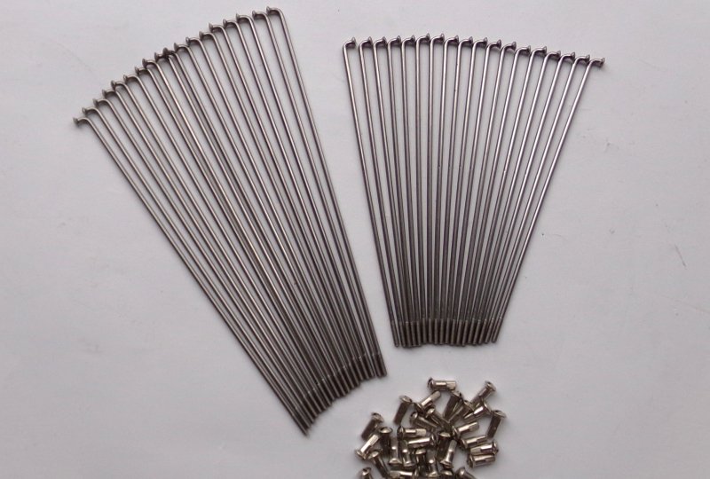 Szprychy + nyple, komplet 36 szt, M3,5 mm, przód, nierdzewne, Jawa Perak, Ogar-photo1
