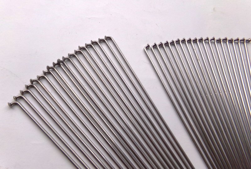 Szprychy + nyple, komplet 36 szt, M3,5 mm, przód, nierdzewne, Jawa Perak, Ogar-photo3
