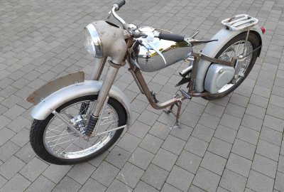 OGAR 350 KAROSERIA 1948 - 1949
