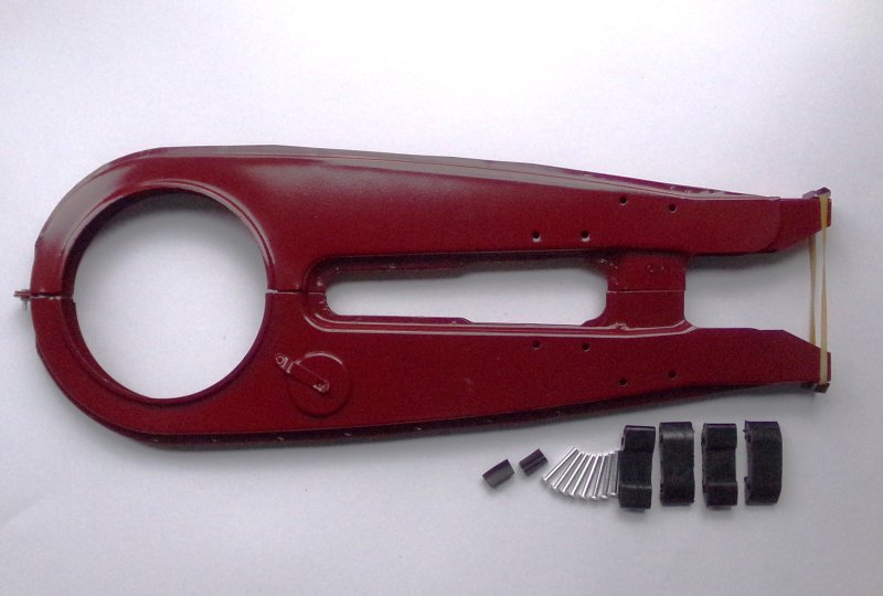Osłona łańcucha, lakierowana, Jawa 590/361 Sport-photo1