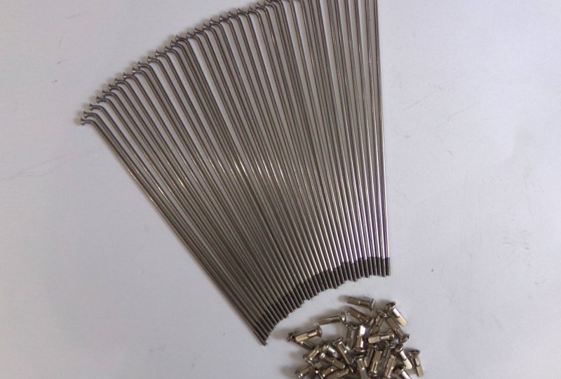 Szprychy i nyple, komplet 36 szt, 19 cali, M3,0x184 mm, nierdzewne, Jawa Jawetta-photo1