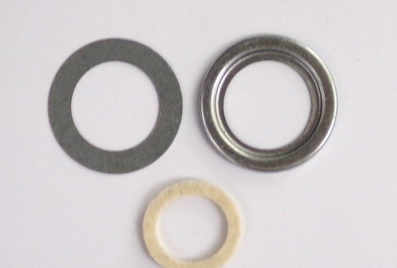 Komplet uszczelnień łożyska zębatki tylnego koła, Jawa 250/350-photo1