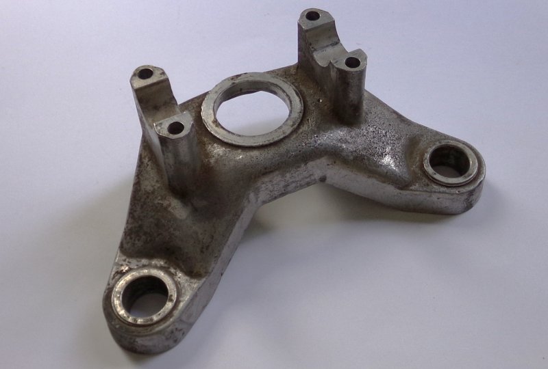 Górna półka zawieszenia, aluminium, oryginał, CZ 476, 477-photo1