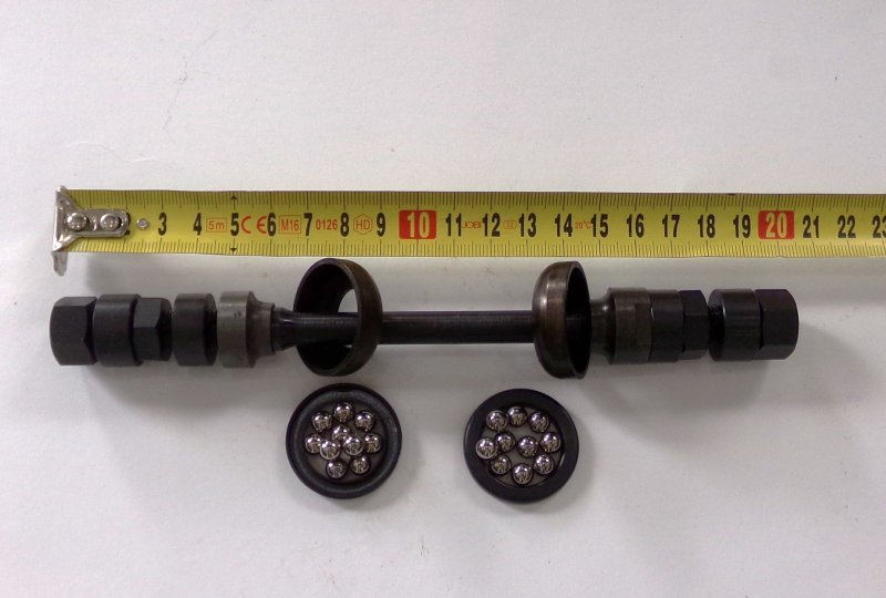 Ośka koła tylnego, Jawa Robot-photo3