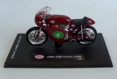 Model motocykla Jawa 250R 2xOHC