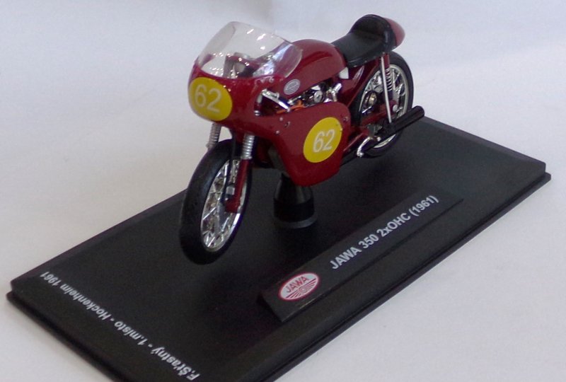 Model motocykla Jawa 250R 2xOHC-photo2