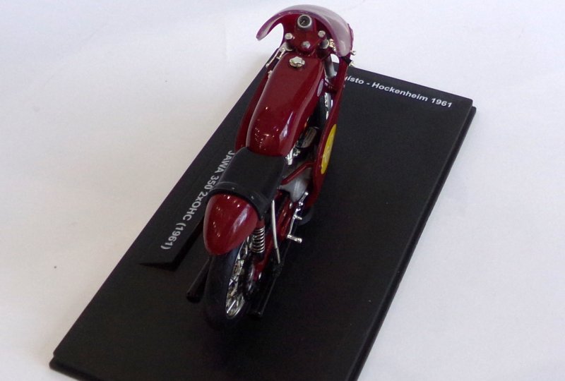 Model motocykla Jawa 250R 2xOHC-photo4