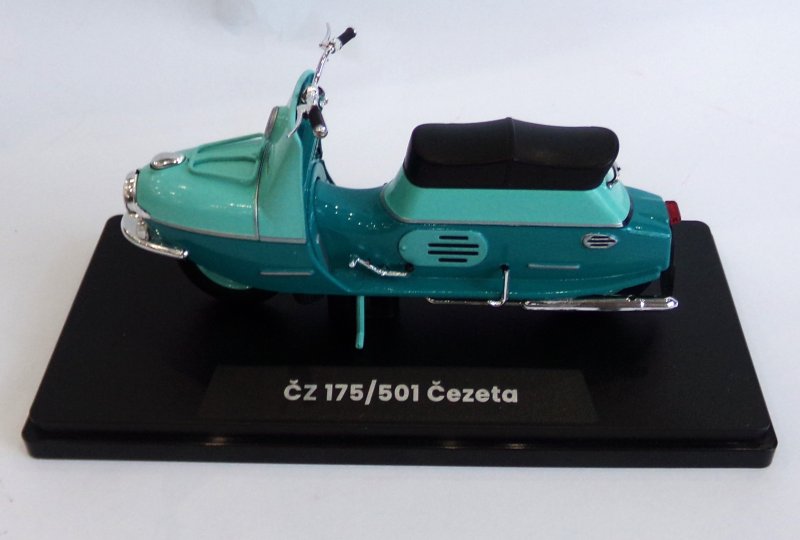 Model motocykla CZ 175/501-photo1