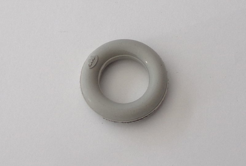 Gumowa przelotka kabli na osłonę, 30x17x8mm, szara, Jawa 550/555-photo1