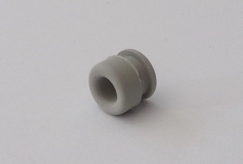 Gumowa przelotka kabli silnika, 16x8,5x12 mm, rowek 3,5 mm, szara, Jawa 50-photo2